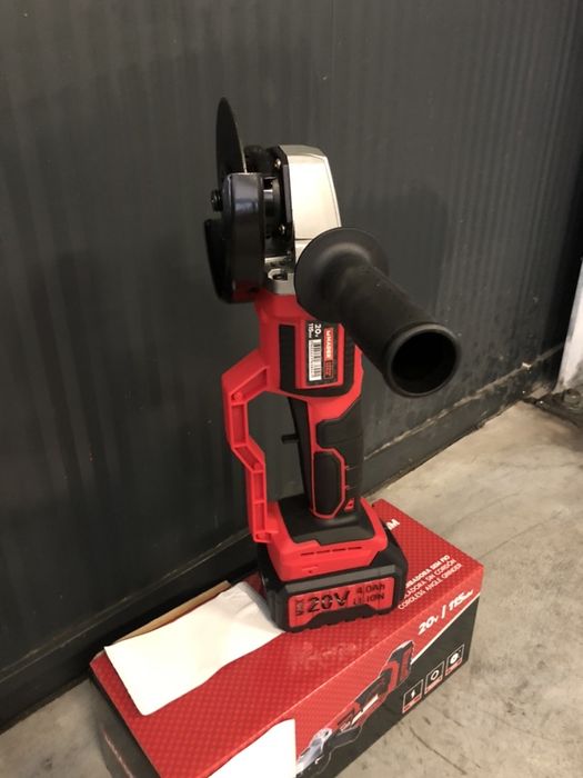 Rebarbadora a bateria