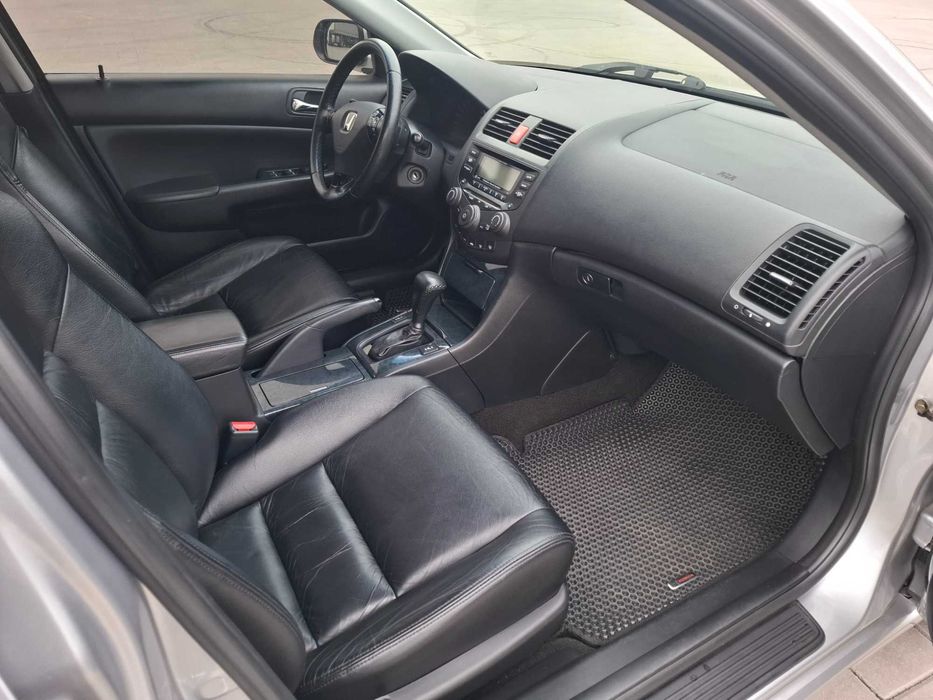 Honda Accord 2.4 2004 р.в.. автомат