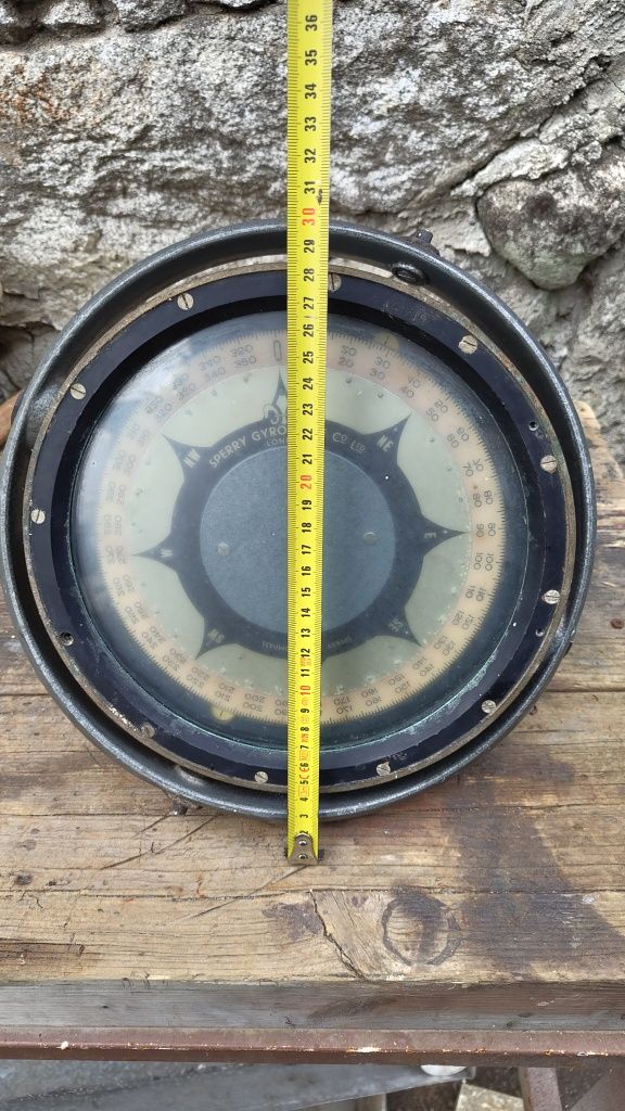 Repetidora de Giro Sperry   Gyro-Compass Repeater