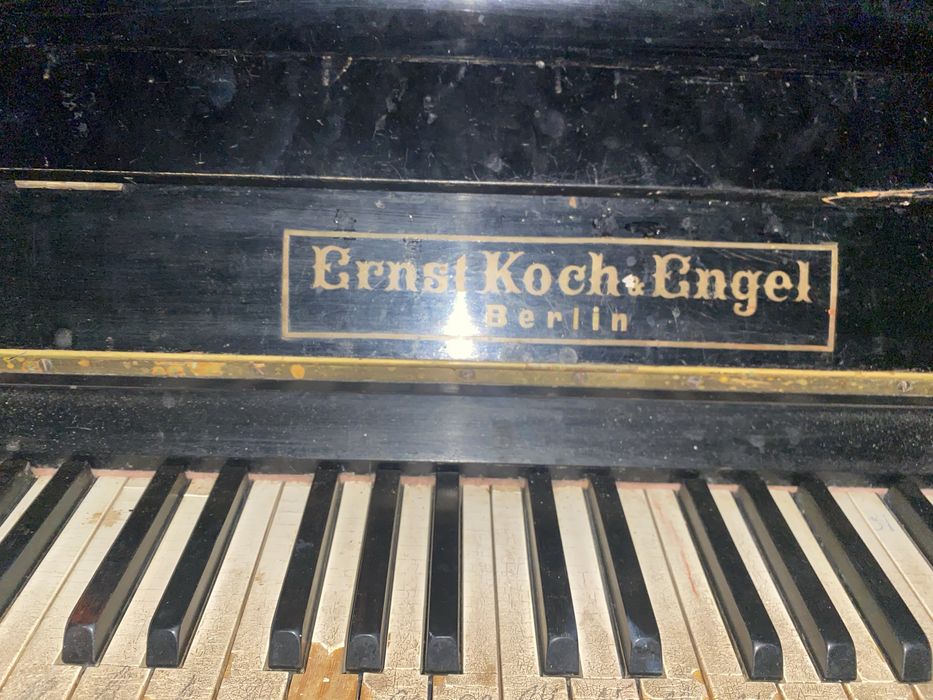 Продам  німецьке піанино Ernsr Koch&Engel