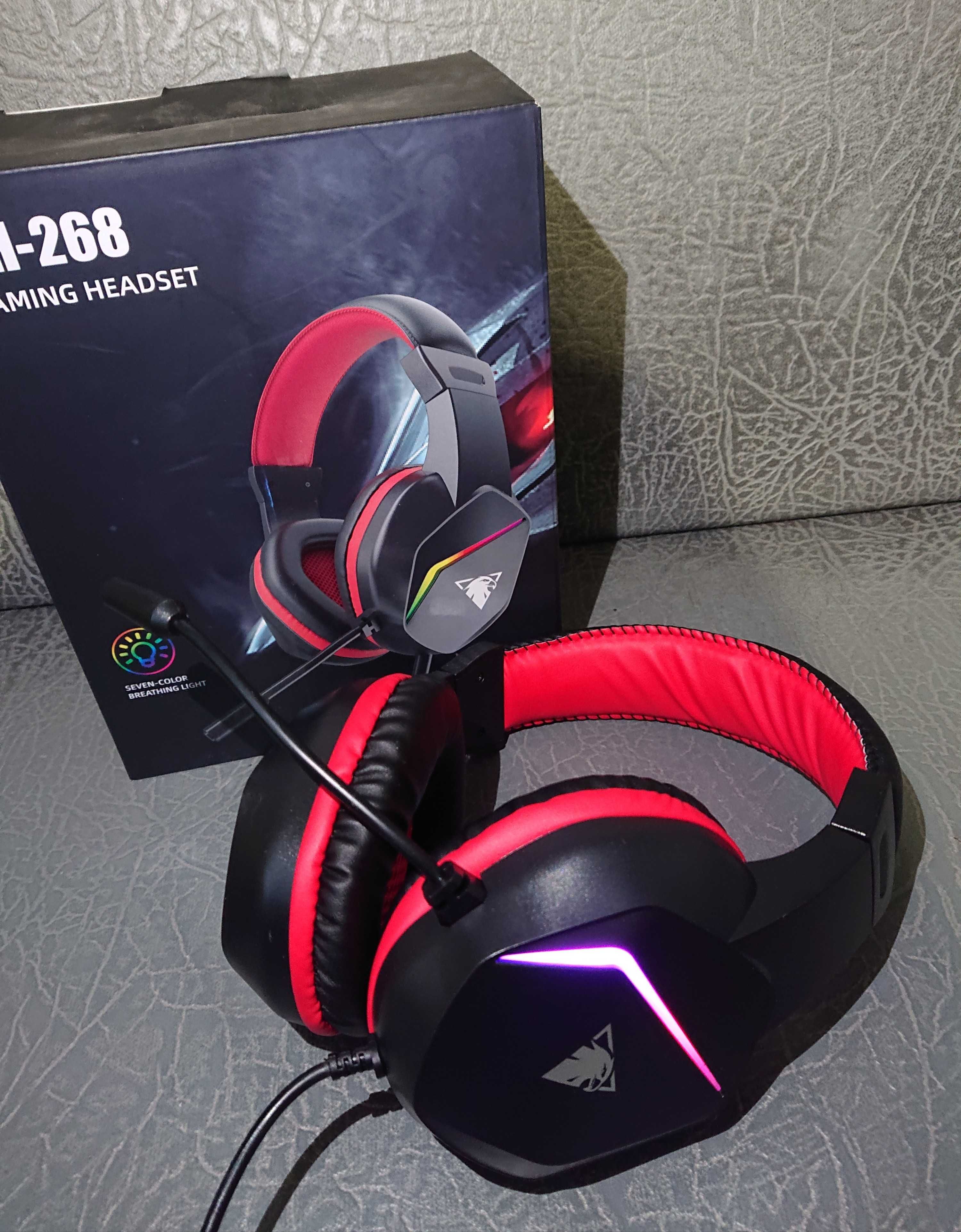 Игровые наушники с микрофоном и подсветкой