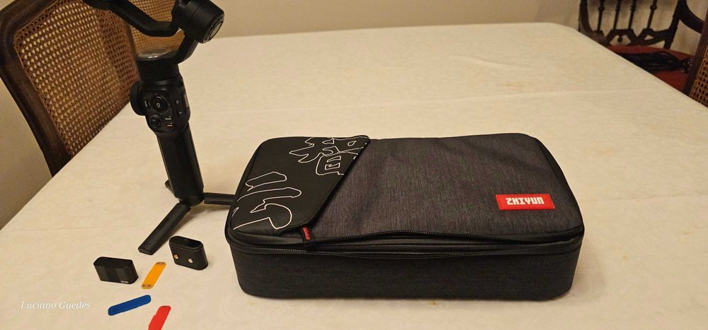 ZHIYUN Smooth-5S AI Pro,  Novo