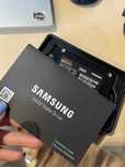 SSD накопитель 860 EVO SATA III  250 GB