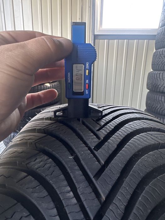 Opony 2 szt 225/55/17 michelin