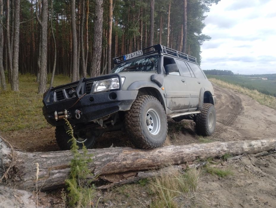 Nissan Patrol y61 2.8 TD 4x4