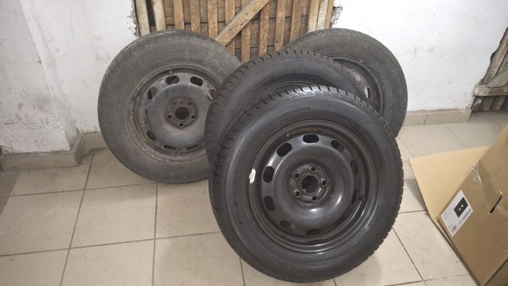 Opony zimowe 195/65 R15