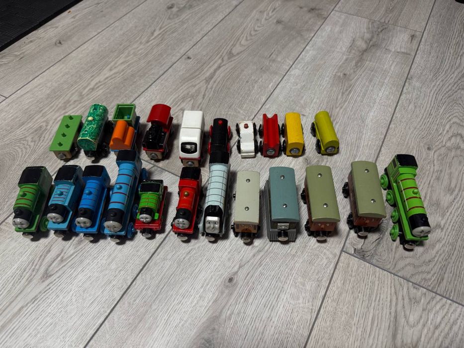 Потяги і рейки з дерева, Томас, ікея