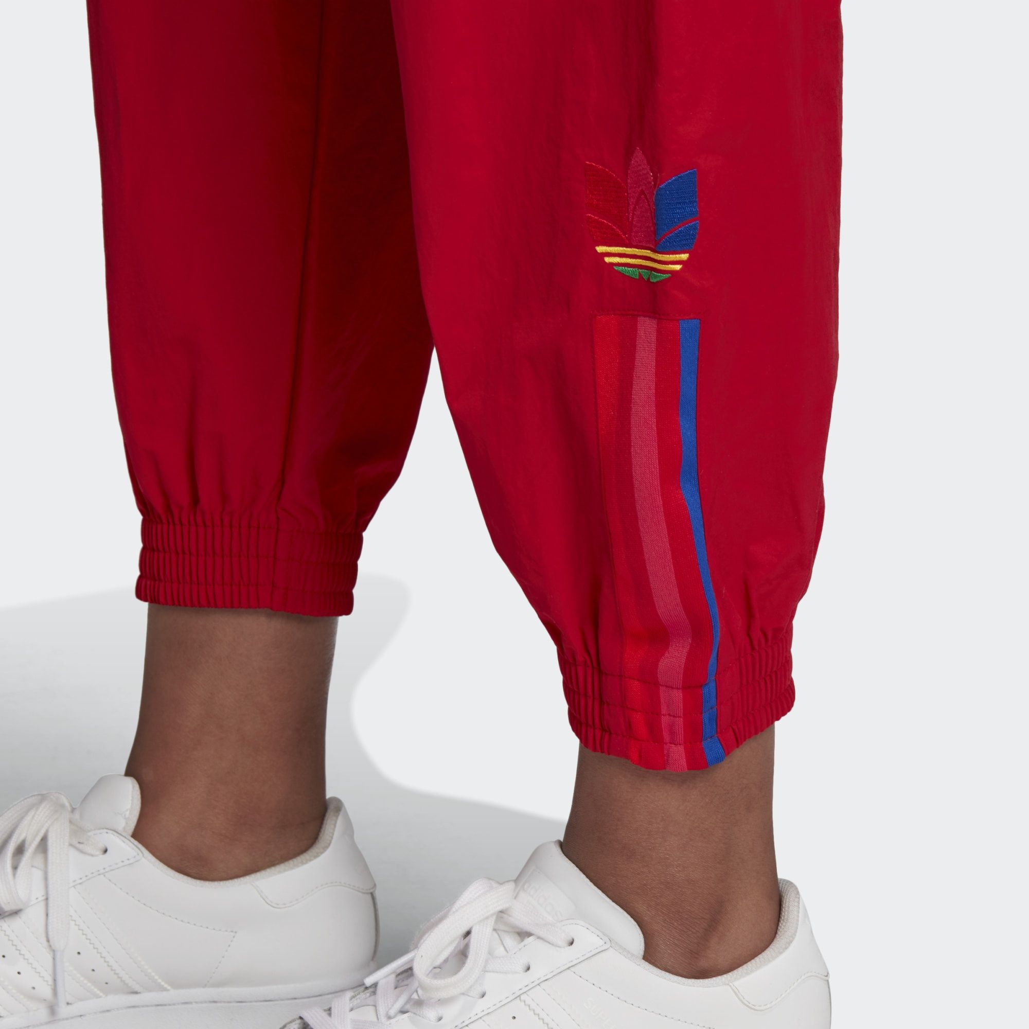 Штани Adidas GD2238. Червоні