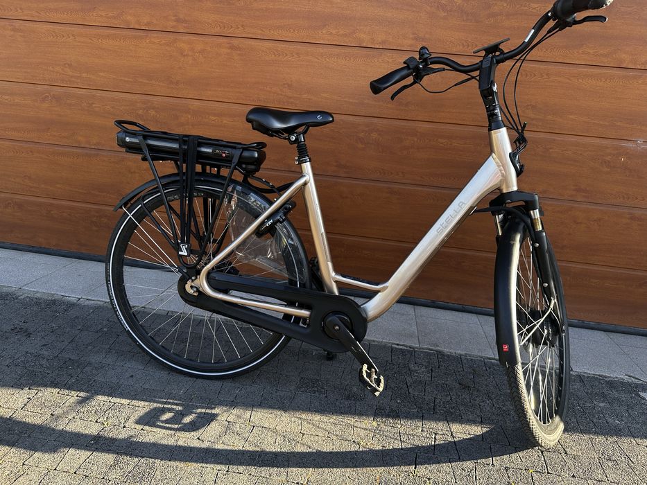 Rower elektryczny Stella Livorno, rama 53 cm, kola 28