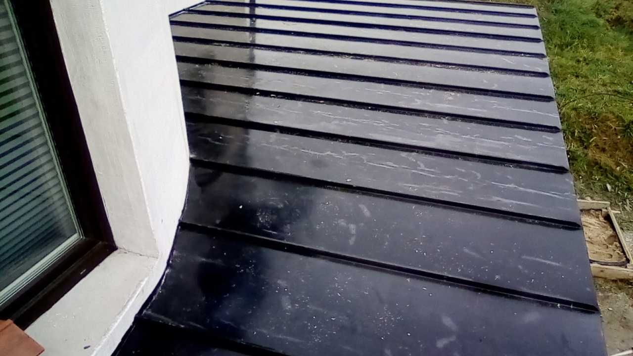Blacha na rąbek taras , balkon , komin dekarz