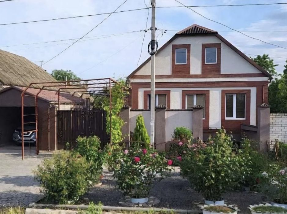 Продаю хороший просторный 4 комнатный Дом, Ш. Балка ) Корабельний