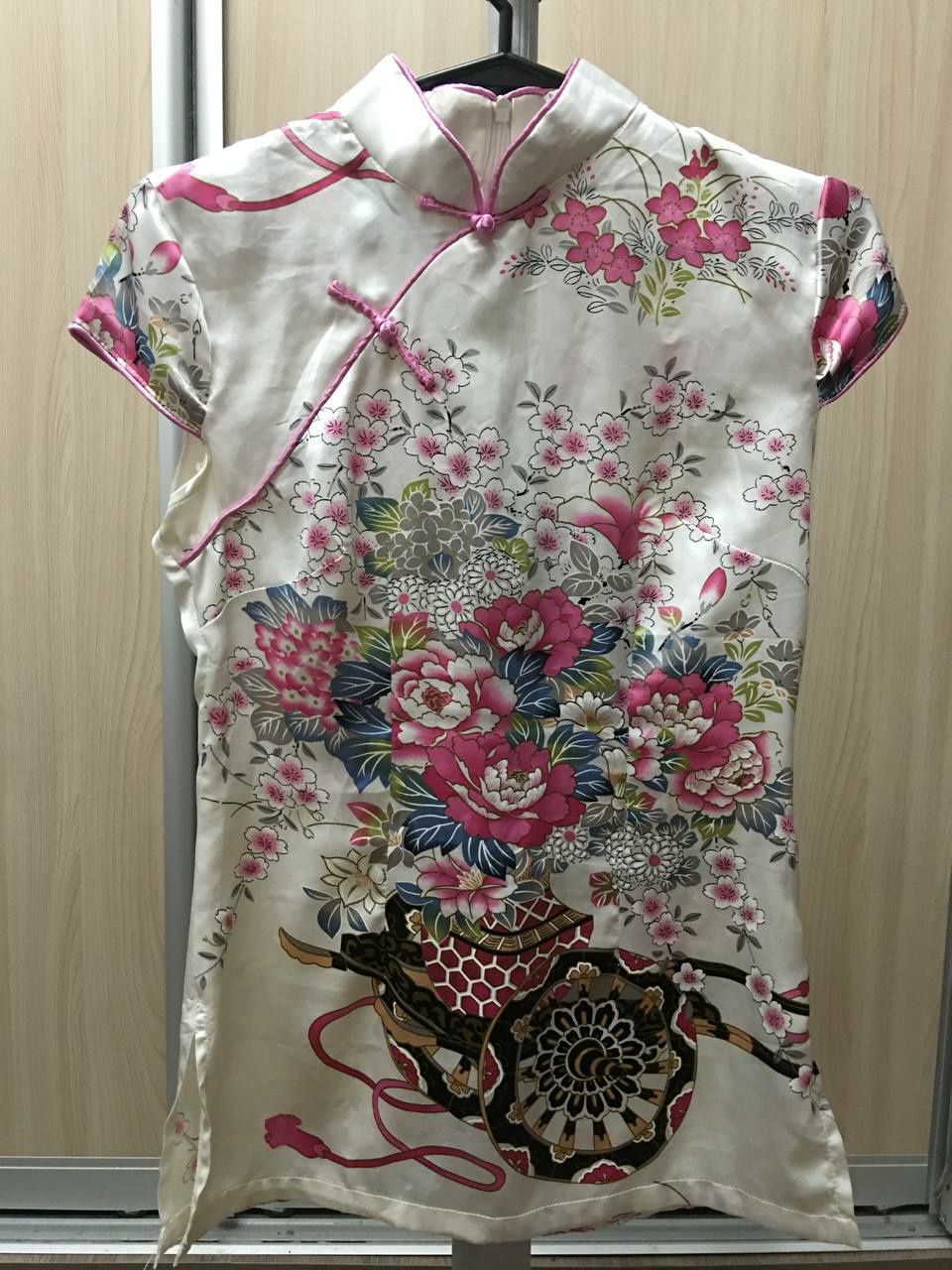 Блуза, туніка з квітами, японський стиль