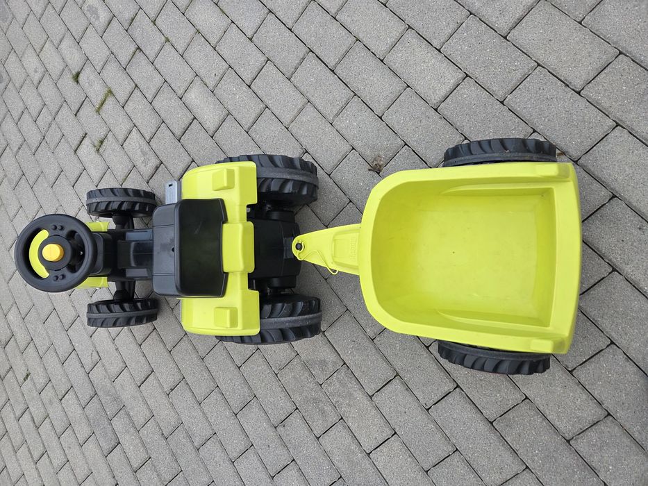 Traktorek dziecięcy smoby  z przyczepką+ hulajnoga gratis