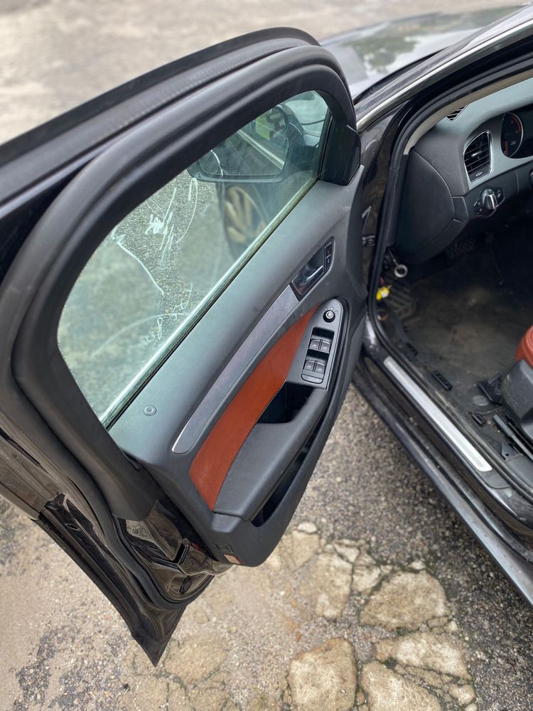 Porta elevador fechadura Audi a4 B8