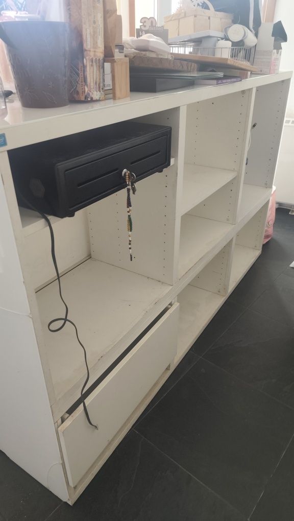 Móvel/ Balcão de atendimento