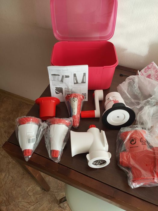 Tupperware Fusion Master, мясорубка і терка. Нова!