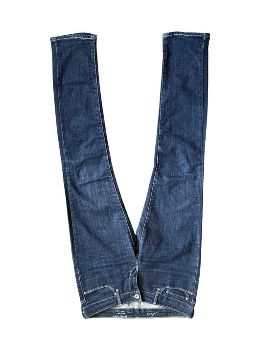 Stylowe damskie dżinsy  Levi's kultowy model Slight Curve W29 L32