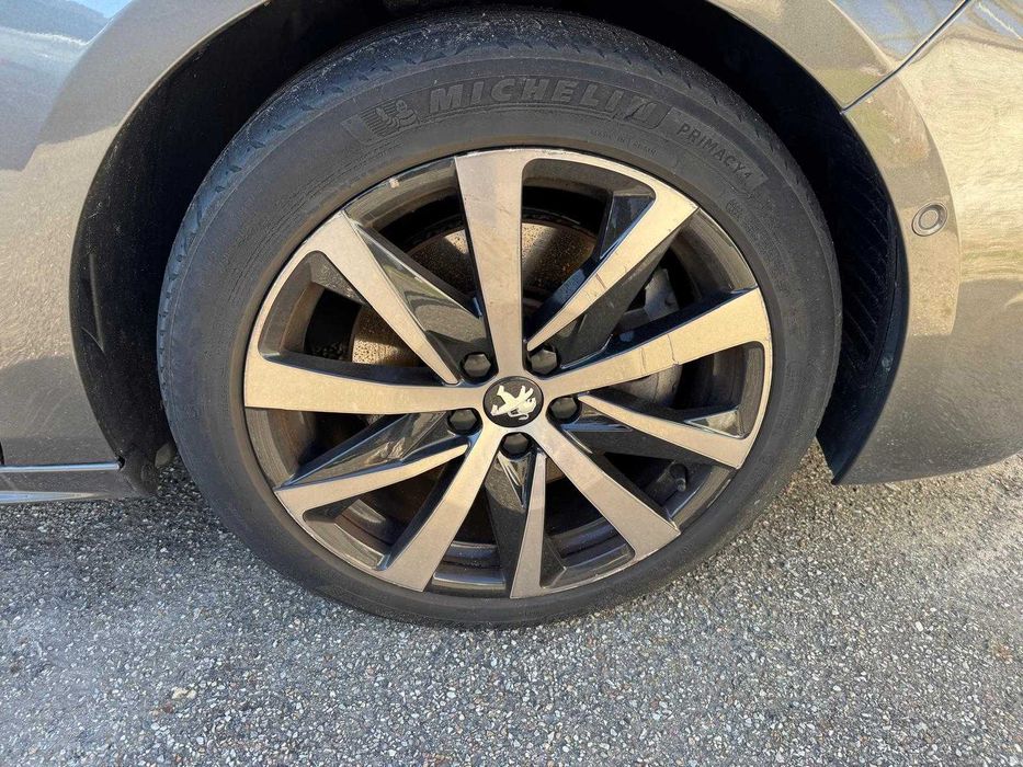 Jantes 18 Peugeot 508 GT pneus Michelin