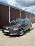 Volkswagen Passat Passat b7 2.0 tdi dsg highline 140km