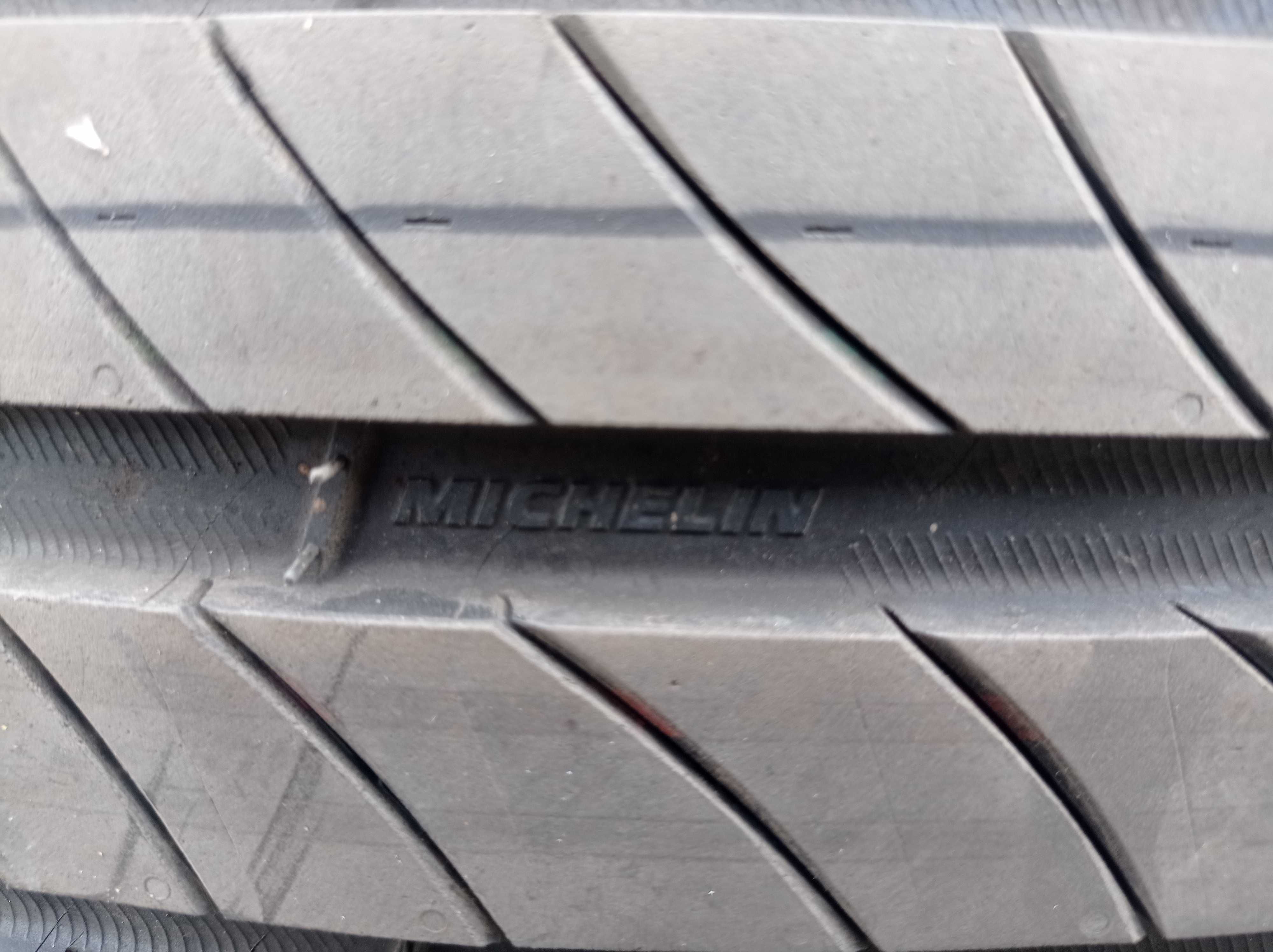 4× Michelin Primacy 4 205/55R17 94 V rant ochronny