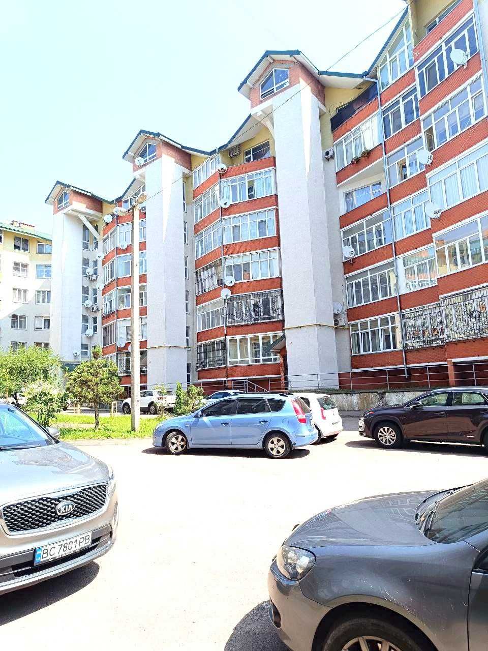 Продаж 2 кім квартири в зданій новобудові по вул Петлюри