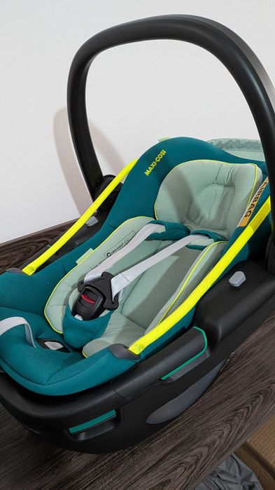 "Ovinho" Cadeira Auto Maxi-cosi Coral 360 Neo Green