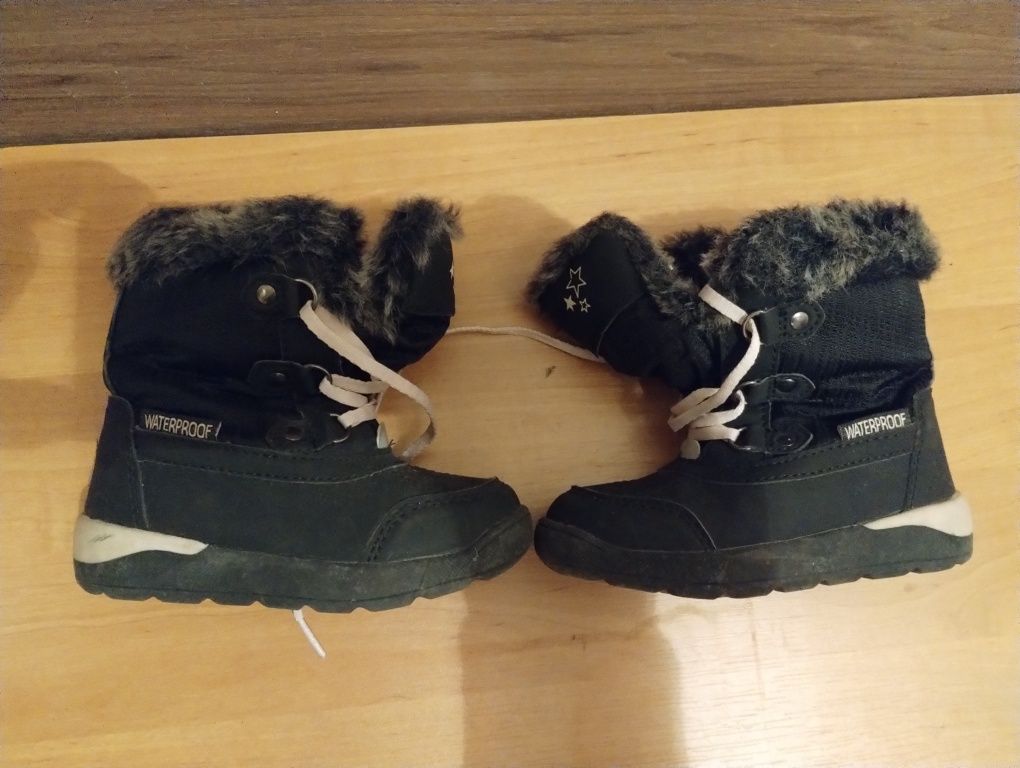 Zimowe buty dziecięce Lupilu rozmiar 24