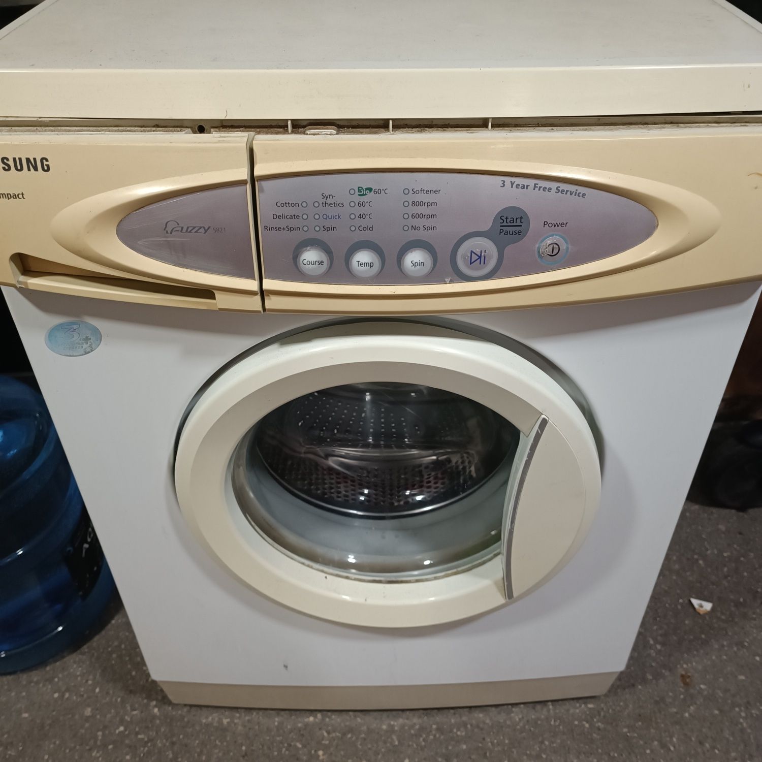 Продам стиральную машинку Samsung s821