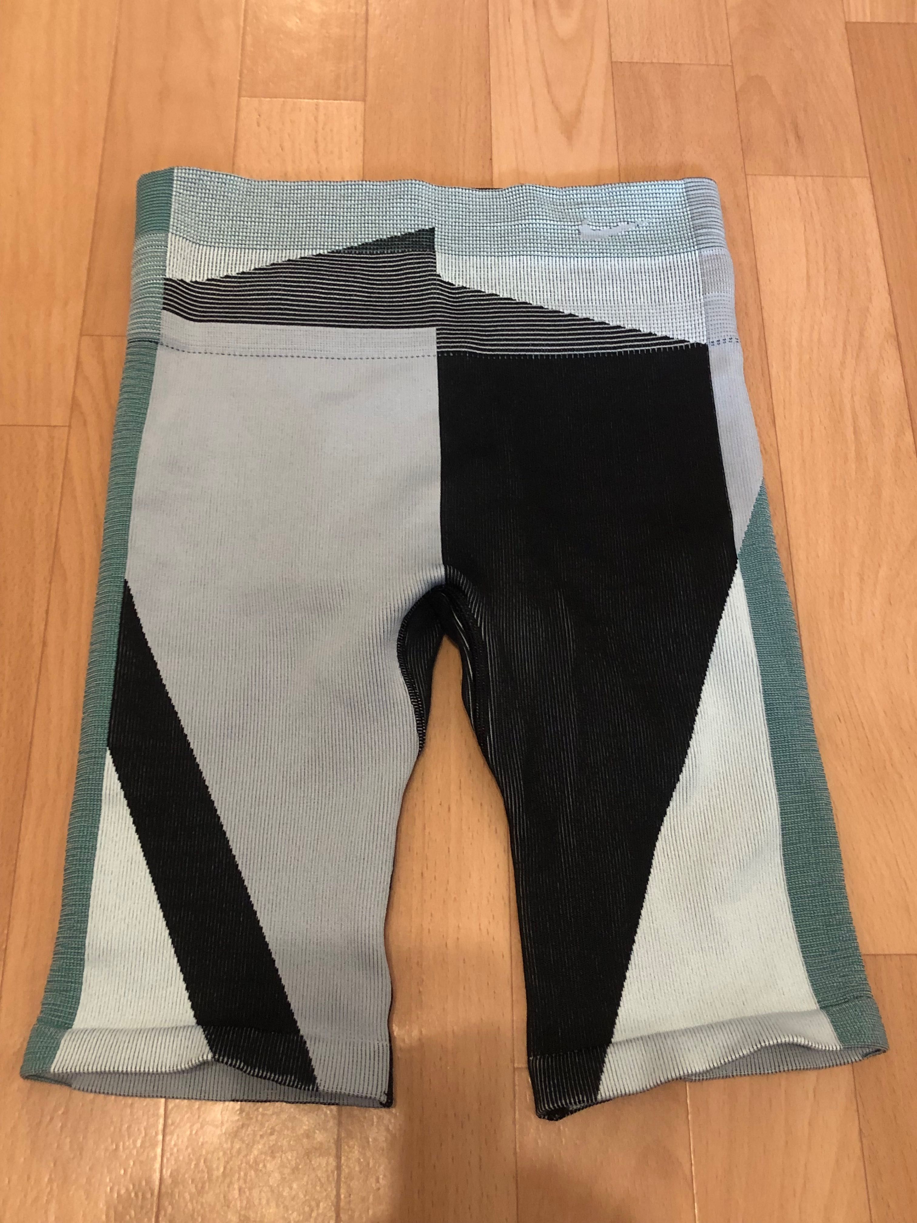 legginsy sportowe nike