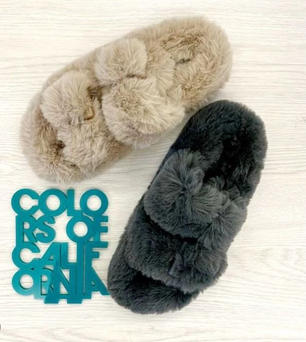 Шльопанці colorsofcalifornia босоніжки / Ugg / Birkenstock Arizona