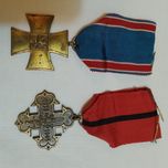 Продам медальки кресты