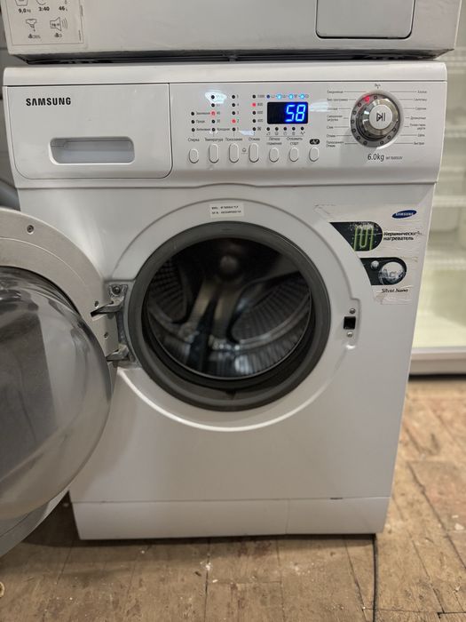 Продам пральну машинку Samsung на 6кг VW7600SUV  в гарному стані