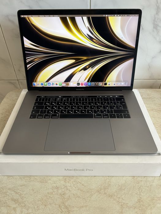Macbook Pro 15 2017г, 16/1Tb, хорошая батарея
