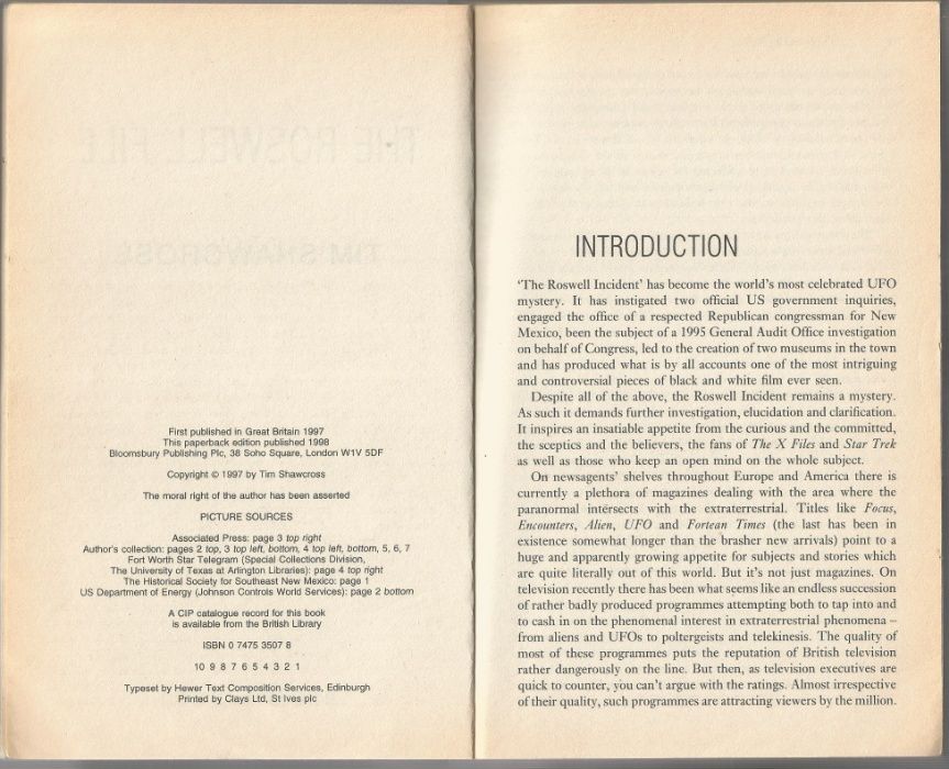 The Roswell File - Tim Shawcross 1998 BLOOMSBURY