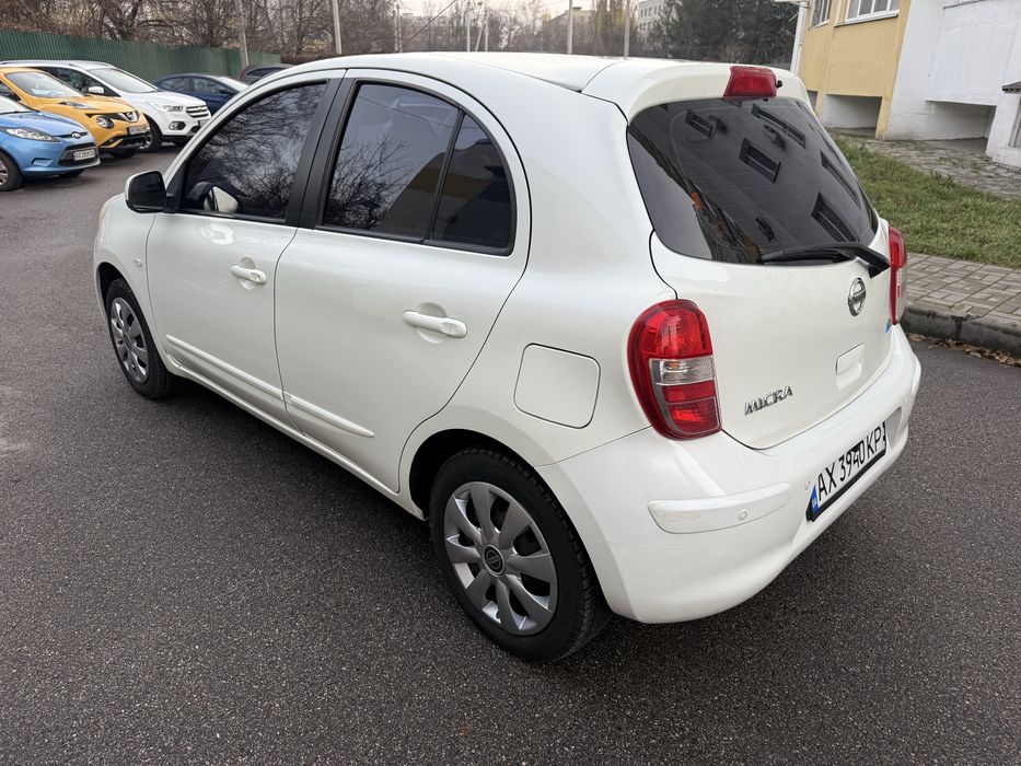 Продам Nissan Micra в хорошем состоянии.