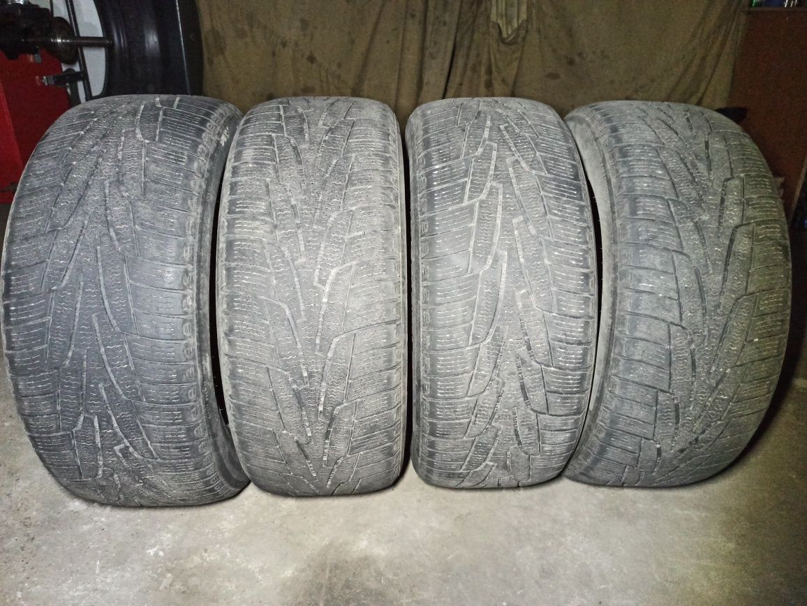 Резина зима 255.55.18 Kumho