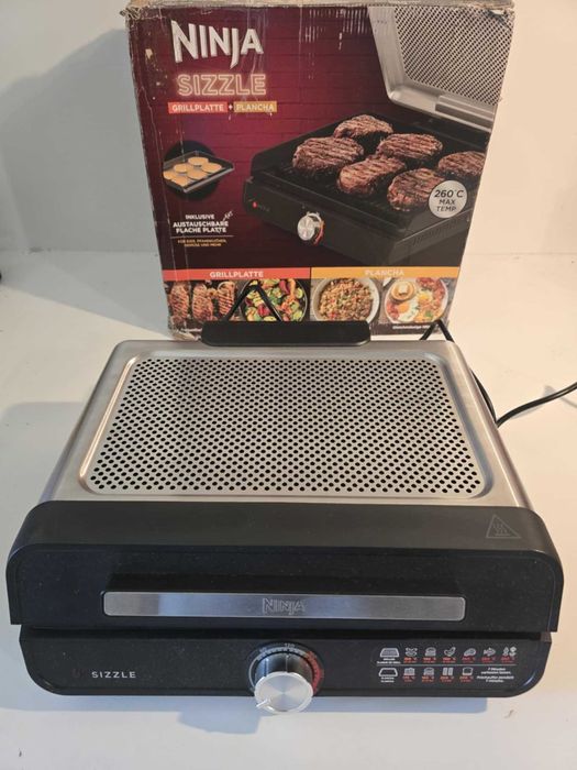 Ninja Sizzle Indoor Grill elektryczny i patelnia, dwie wymienne płyty
