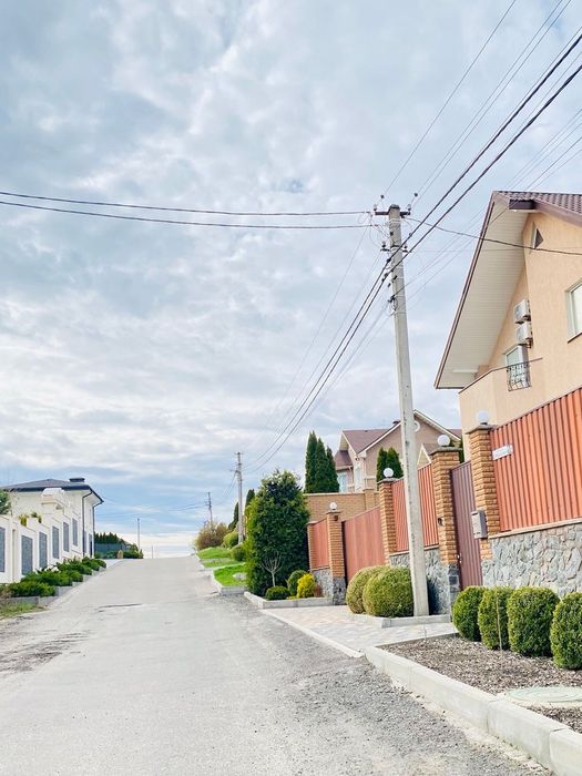 Продаж чудової ділянки  12 соток, Хотів,  метро Теремки