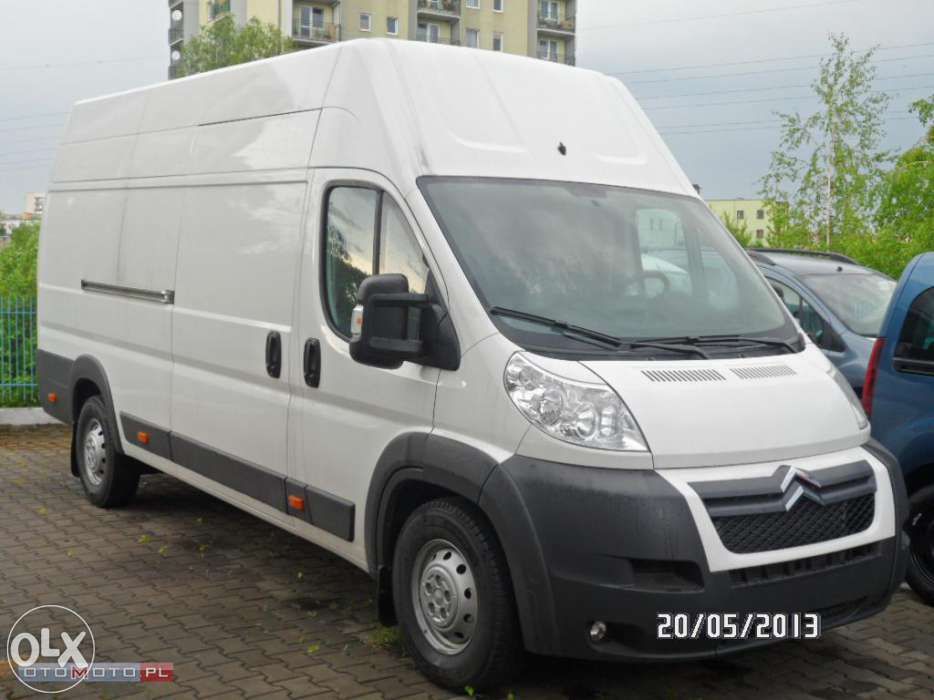 Wypożyczalnia samochodów bus autolaweta laweta