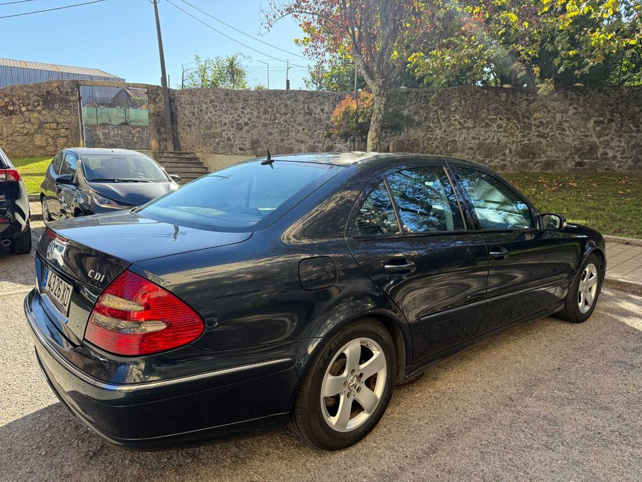 Mercedes E 220 CDI Avantgard Nacional 04