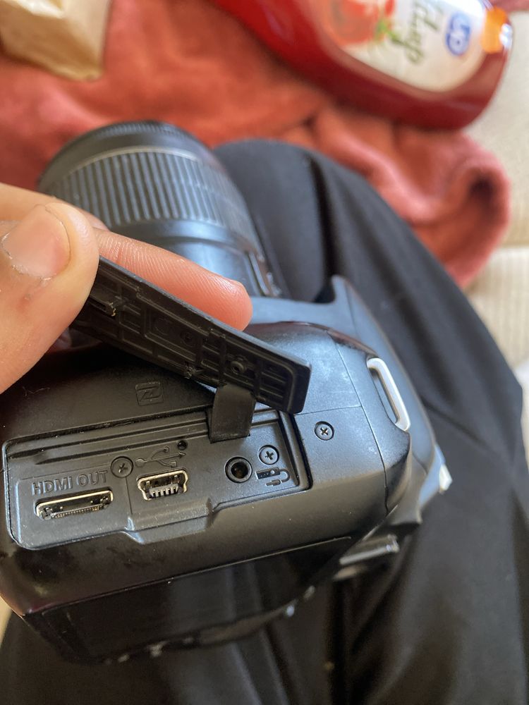 Canon EOS 1300D,