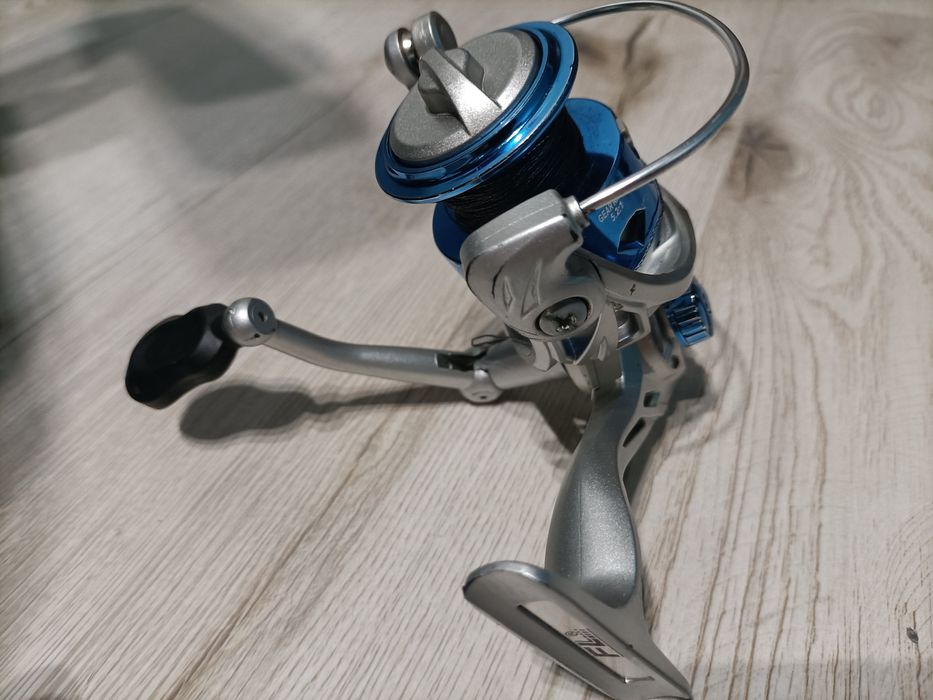 Kołowrotek spinningowy /karpiowy XA3000