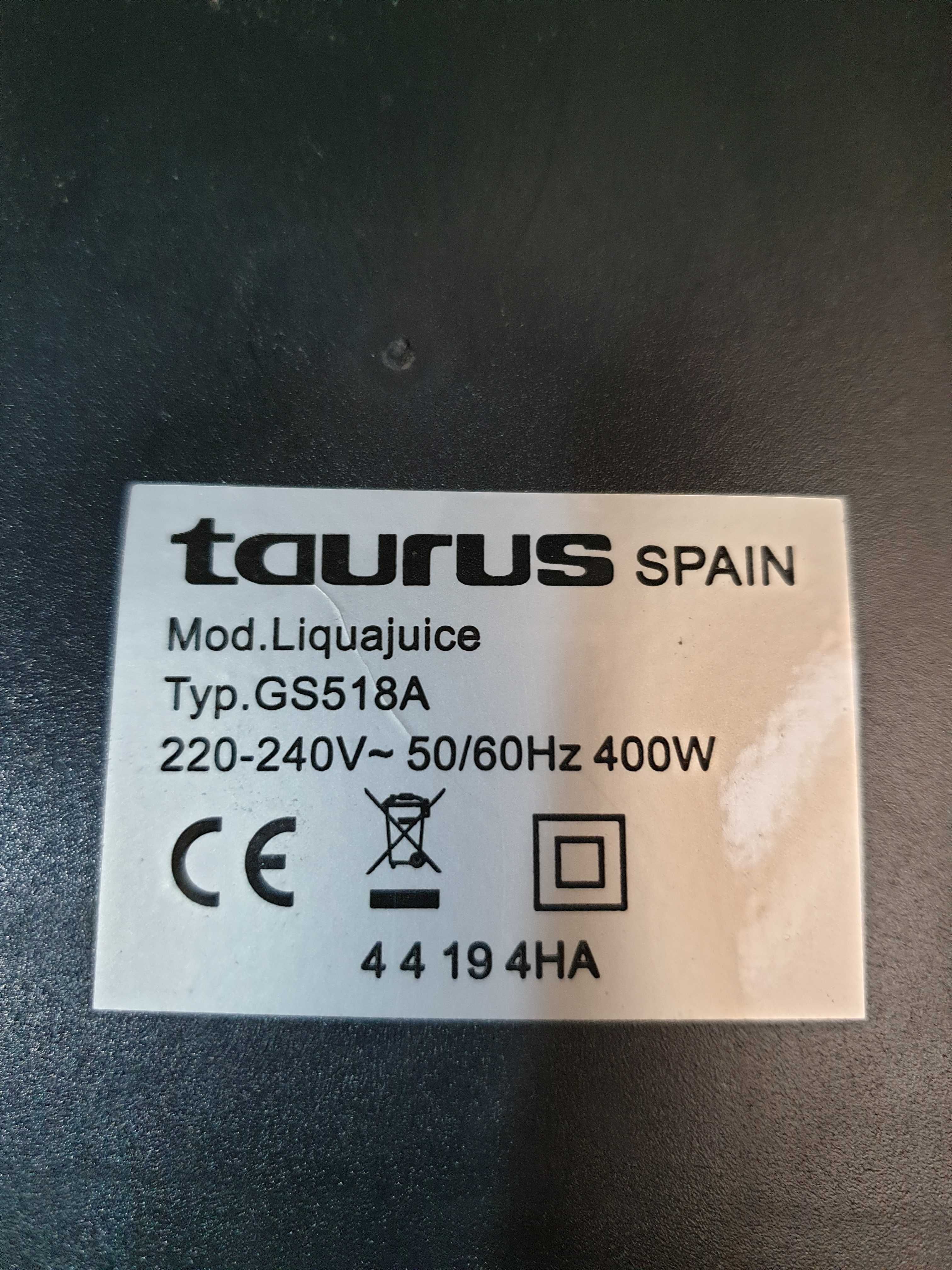 Máquina de Sumos Taurus 400W