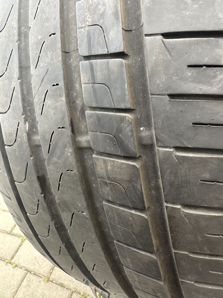 235/40 R 18 Pirelli cinturato P7