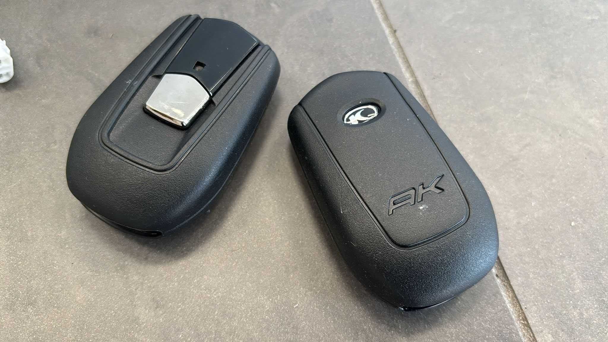 Moduł Sterujący Włącznika Zapłonu+2x Pilot Kymco AK 550. 17-23 [1026]