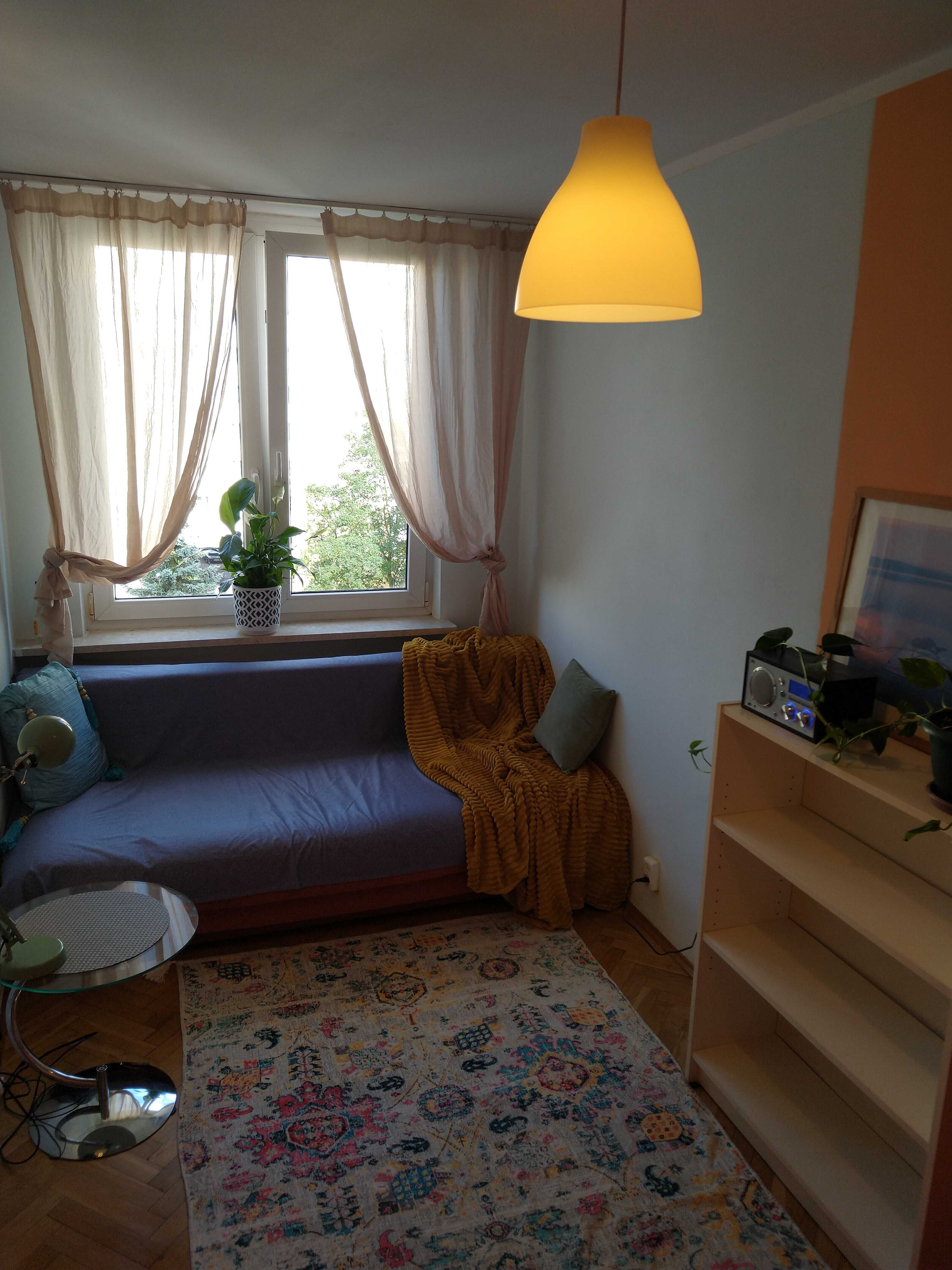 **Pokoj 12 m2 na Orzyckiej ,przy Galerii Mokotow,UW wynajme**