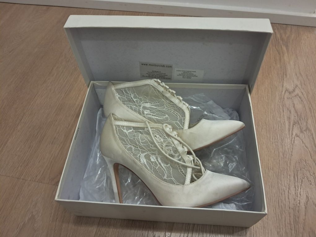 Sapatos Noiva bege