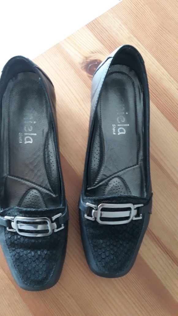 Sapatos de senhora