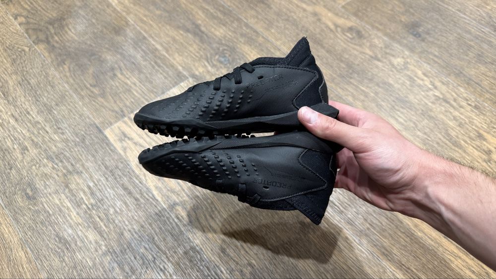 Детские сороконожки Adidas Predator Accuracy.3, размер 30