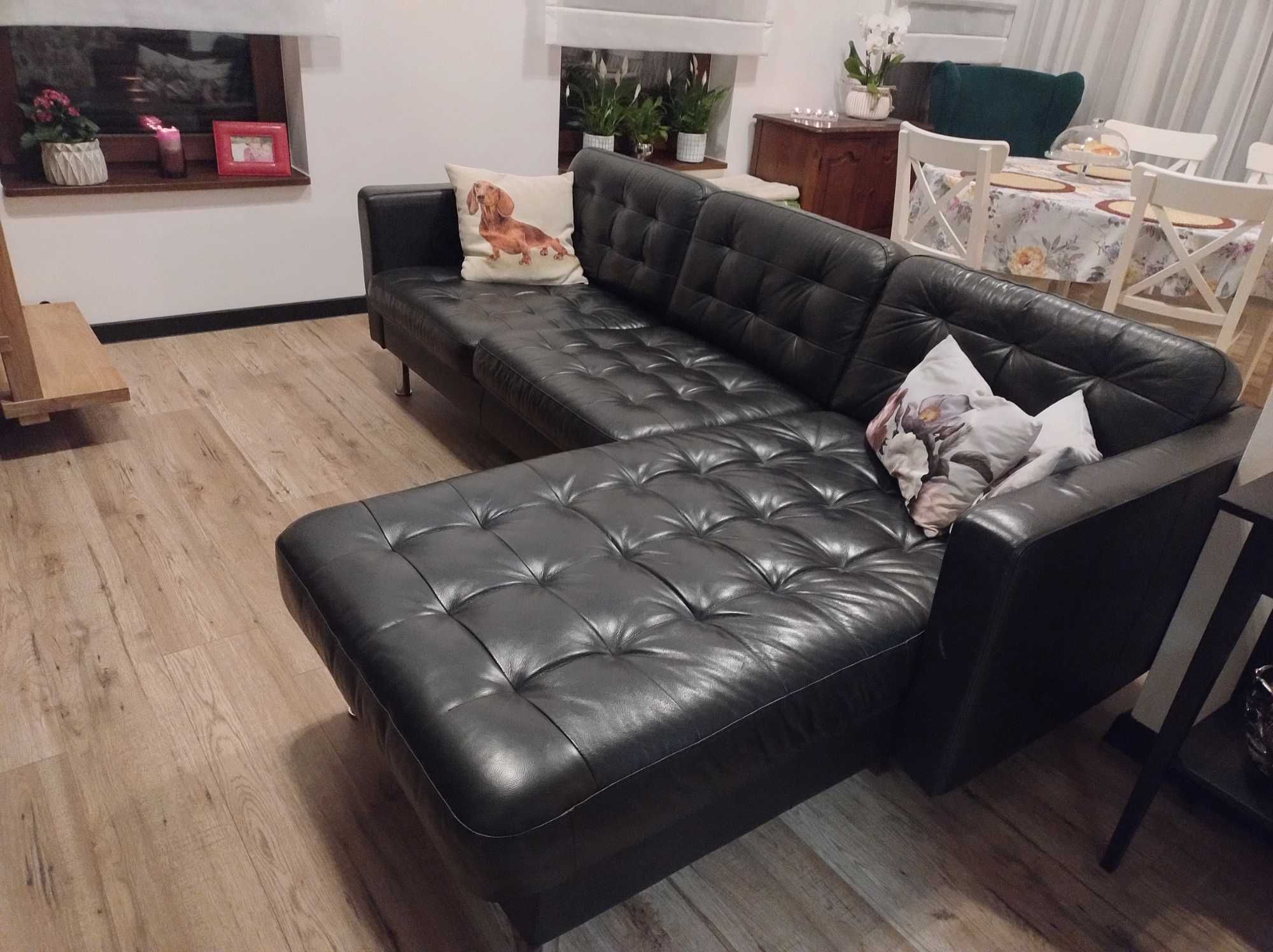 Sofa 3-osobowa, z szezlongiem/czarny/metal